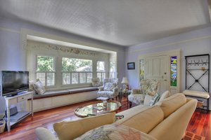 218 Chestnut Cottage in Pacific Grove, ca
