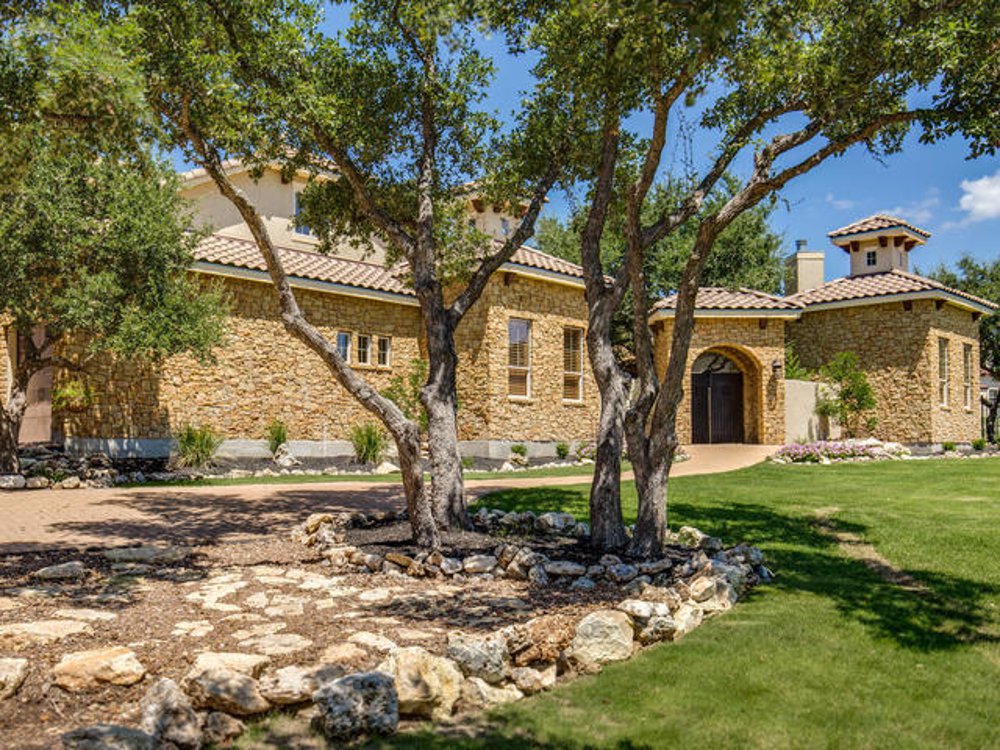 Home on Ranch Pass in Fair Oaks Ranch, TX