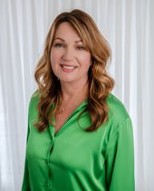 yvette lewis