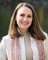 Jennifer Williams Headshot