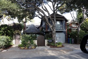 Carmel-by-the-Sea Cottage