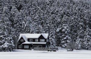 Image of a North Idaho Winter Home