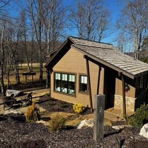 Old Toccoa Farm Hillside Cottage 2