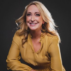 Diana Dennis