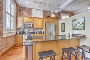 Exposed Brick Charleston SC Condo for Sale