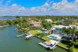Naples FL waterfront properties for sale with Gulf access.