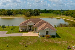 70th Ave NE Naples FL 34120