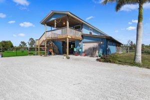 6050 Stringfellow Rd, St. James City FL 33956