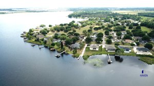 Sandy Pointe Polk City Waterfront homes on Lake Agnes