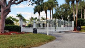 Sea Brook Place Jupiter FL Thom And Rory Team Gated Entry