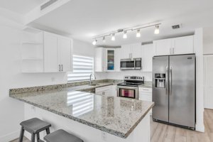 175 key largo ocean resort kitchen