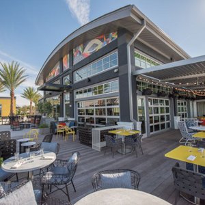 Canvas Restaurant & Market Lake Nona