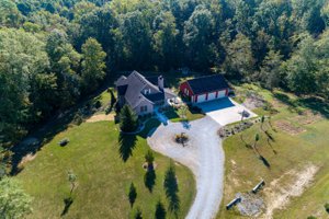 Centerville Ohio Homes with Acreage