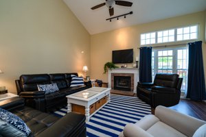 Centerville Realtor Sells Nantucket Landing Condos