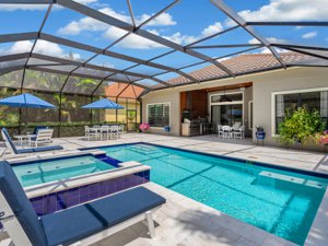 15024 Castle Park Terrace, Country Club East, Lakewood Ranch, FL 34202 Pool