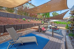 Del Reay Oaks CA out door living