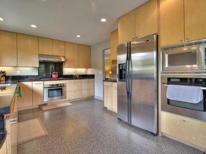 13365 Cuesta Verde Kitchen