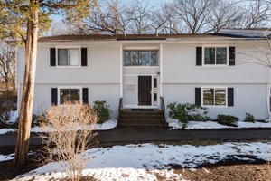 2 Beal S Cove Rd B Hingham Ma 02043