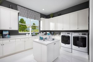 Laundry/Hobby Room
