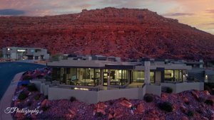 Entrada Home with Red Mountains