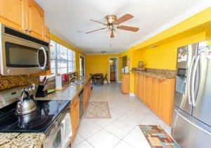 731 NE 13th Ave