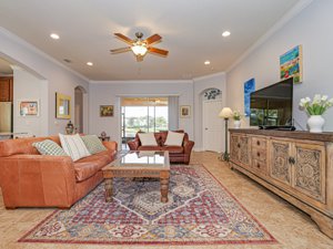 2655 Antilles Ln Living Room