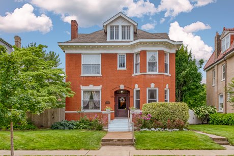 2944 Milton Blvd front