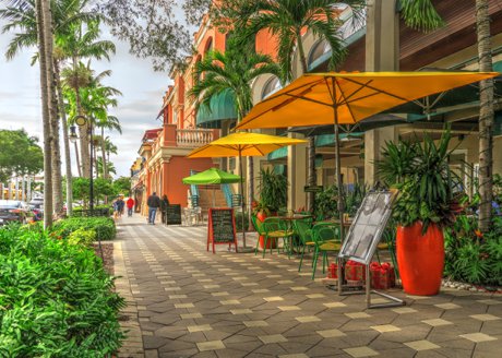 Downtown Naples luxury condos near Fifth Avenue South