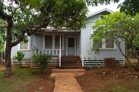 123 Baldwin Ave