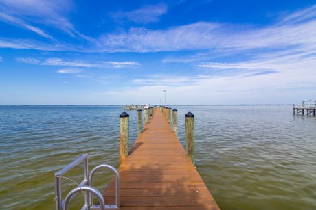 Water's Edge West Banana River Dock Access
