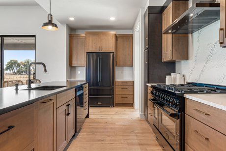 Modern Kitchen at 535 Nesting Eagles Way Berthoud