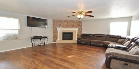 16322 Silver Creek Avenue, Caldwell, ID 83607_18