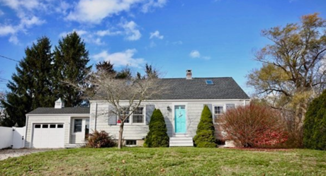 3 Acushnet Rd Mattapoisett Ma