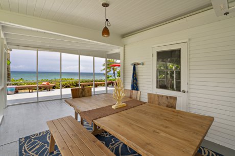Kawailoa Dining Area
