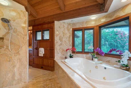 Main House Master Bathroom 