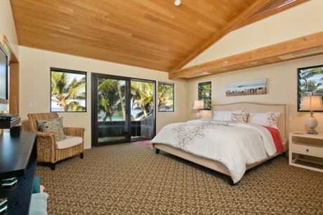 Ke Waena Master Bedroom