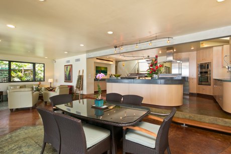 Ke Waena Living Room 