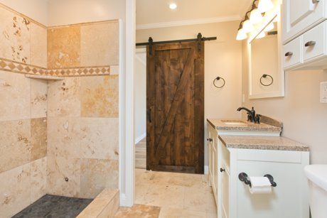 Kahaone Loop Bathroom 