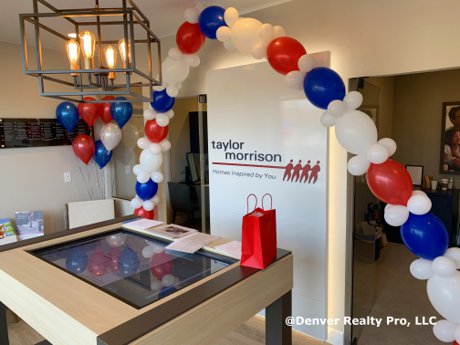 Grand Opening Balloons in Taylor Morrison Office at Stone Creek Ranch Parker, CO 