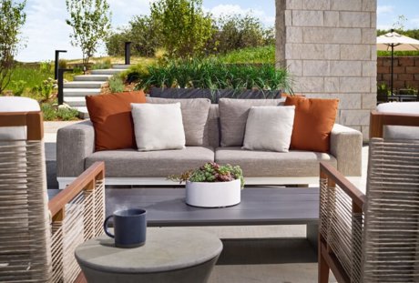 Outdoor Patio The Exchange at The Canyons Castle Pines, CO 