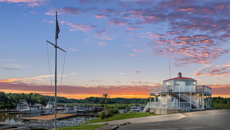 Discover Aquia Harbour