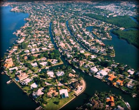 Royal Harbor homes for sale on water in Naples FL.