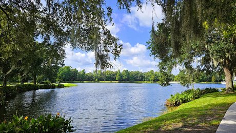 Lake Rianhard in Downtown Celebration