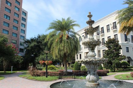 Lake Mary Courtyard and Fountain