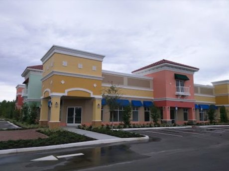 Wyndham Lakes Plaza in Meadow Woods Florida