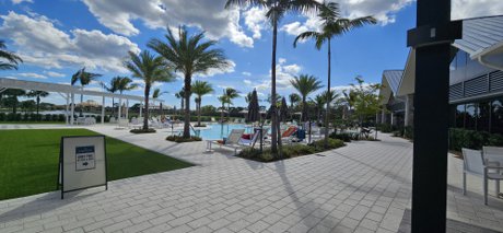 Eastpointe Palm Beach Gardens Pool2