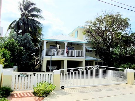 239 S Ocean Shores Dr Key Largo