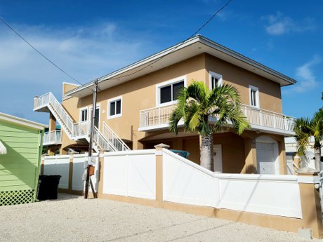 43 cormorant - waterfront home for sale in key largo