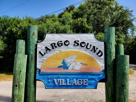 Largo Sound Village sign