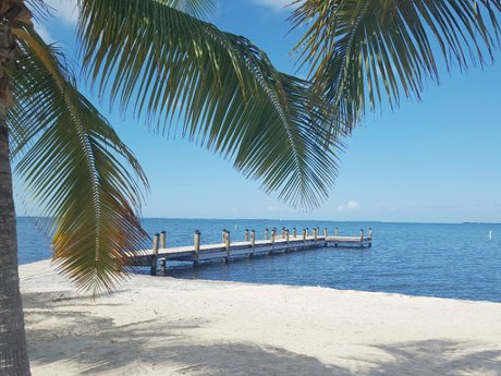 Key Largo Park homesowners boat dock